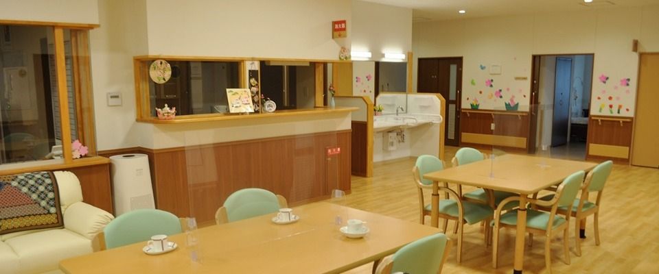 くつろぎのある食事スペース