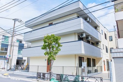 都市型施設の外観