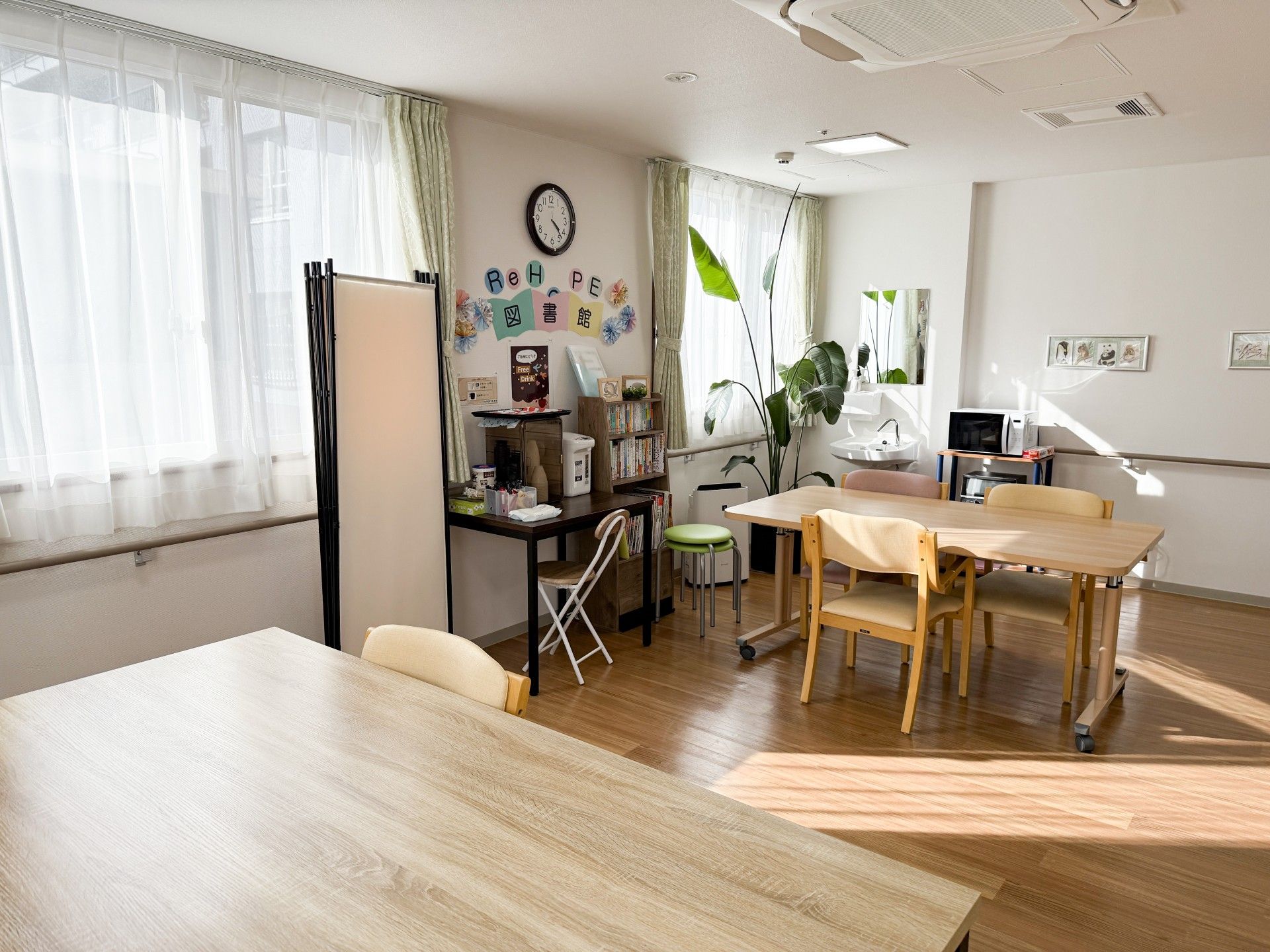 明るい共有スペース