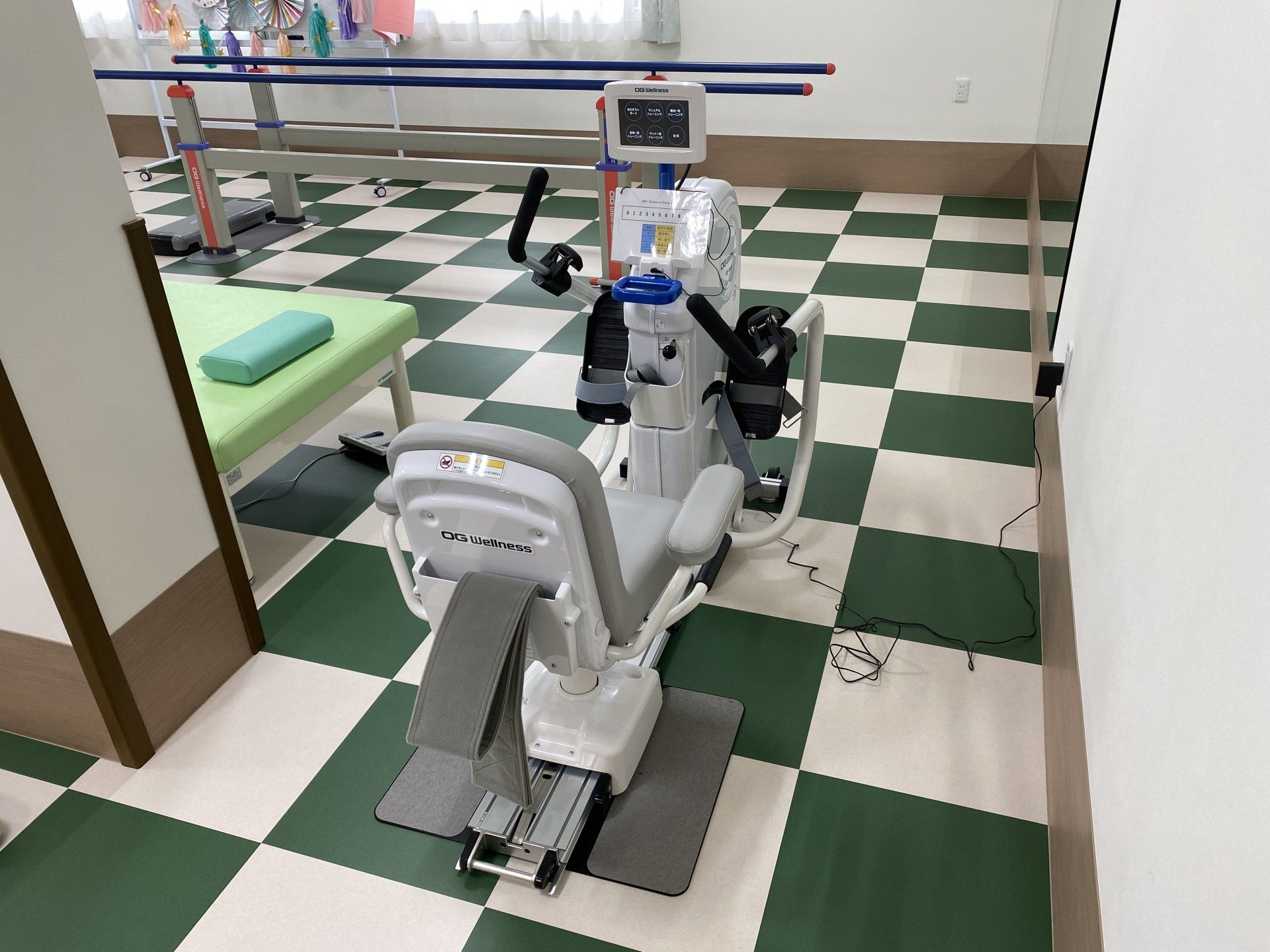 リハビリ用トレーニング機器