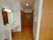 洗面台と廊下の様子
