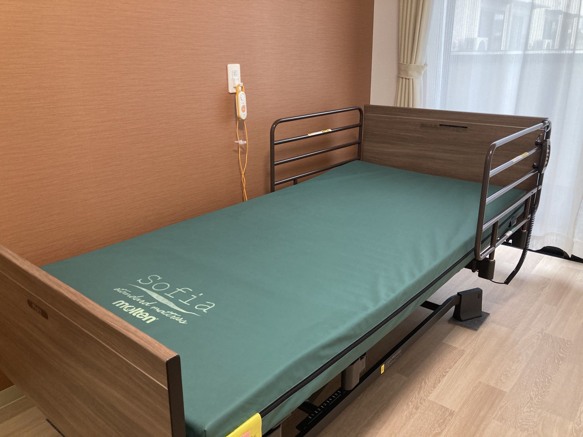 快適なベッドの部屋