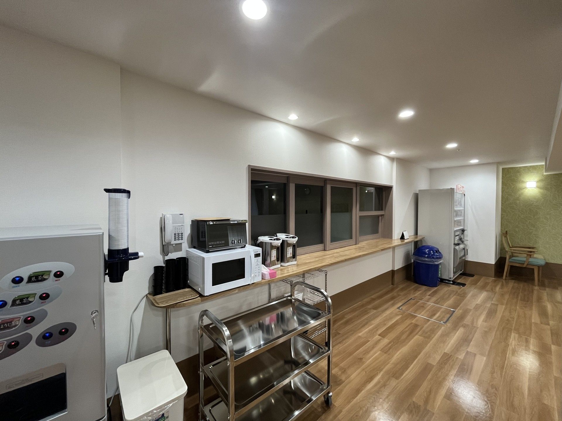 キッチンカウンター付き共用スペース