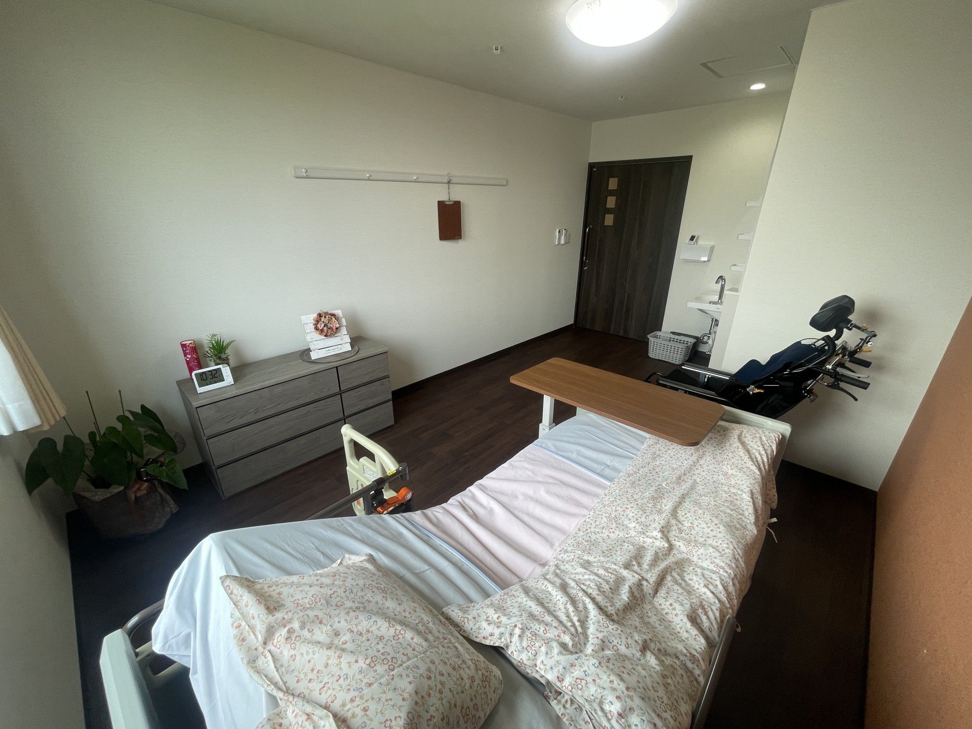 落ち着いた個室の様子