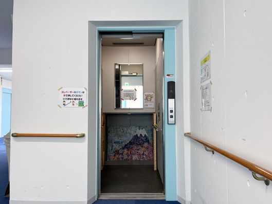エレベーター