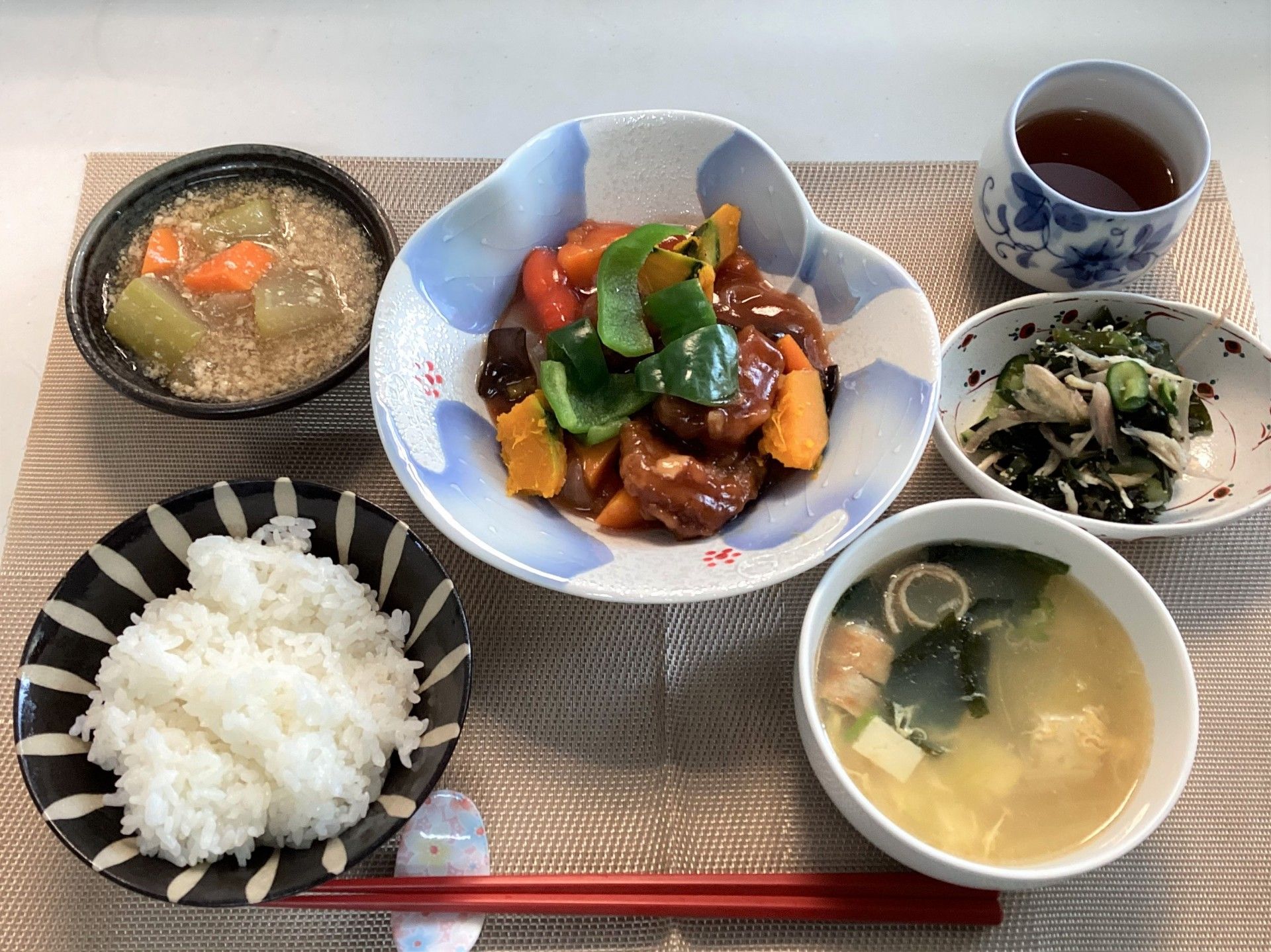 お食事のプレート