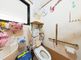 バリアフリー設計のトイレ空間