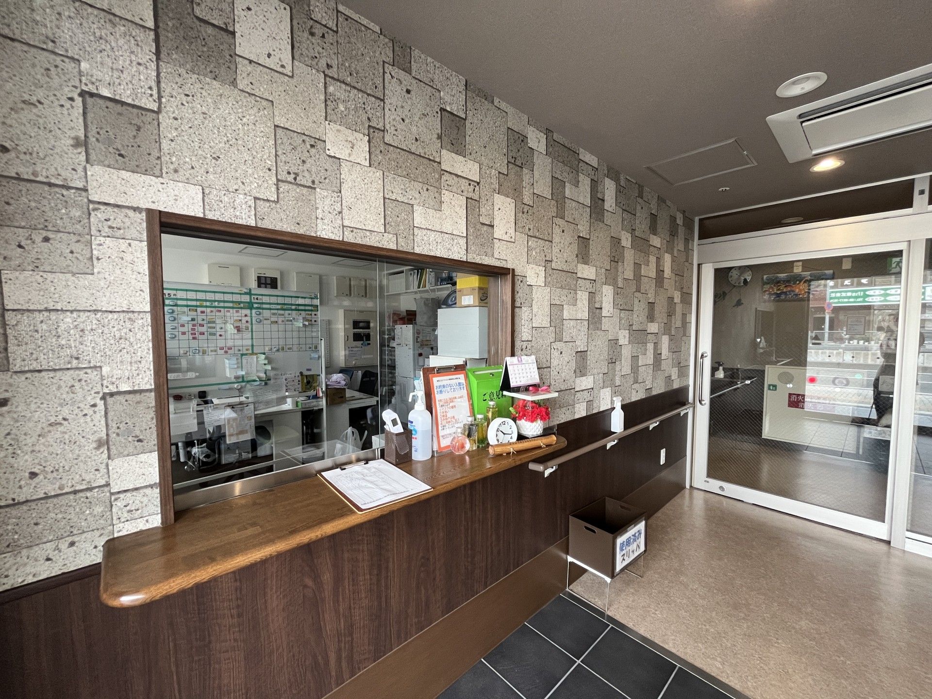 受付カウンター