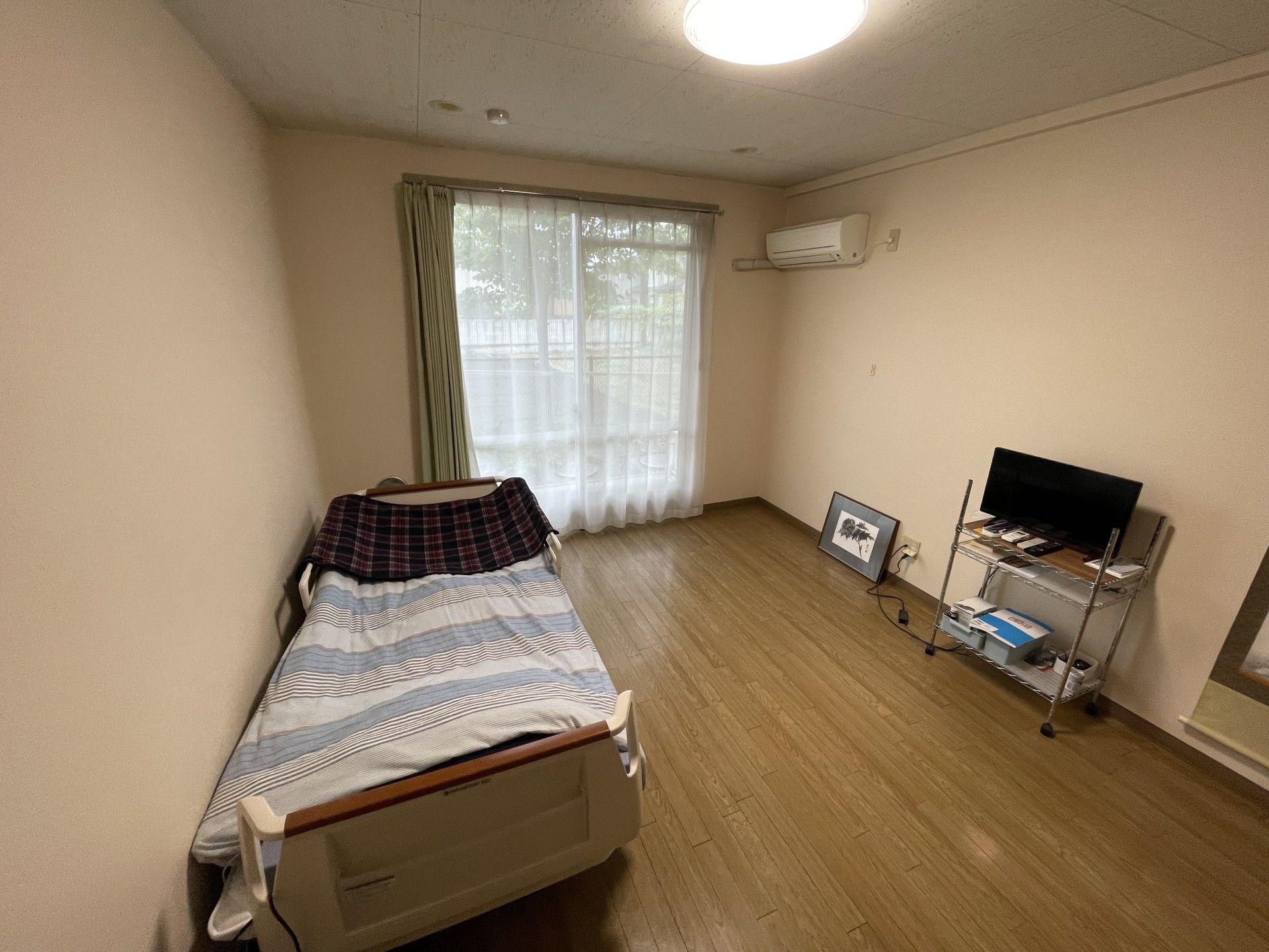 明るく清潔な居室