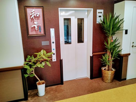 エレベーター