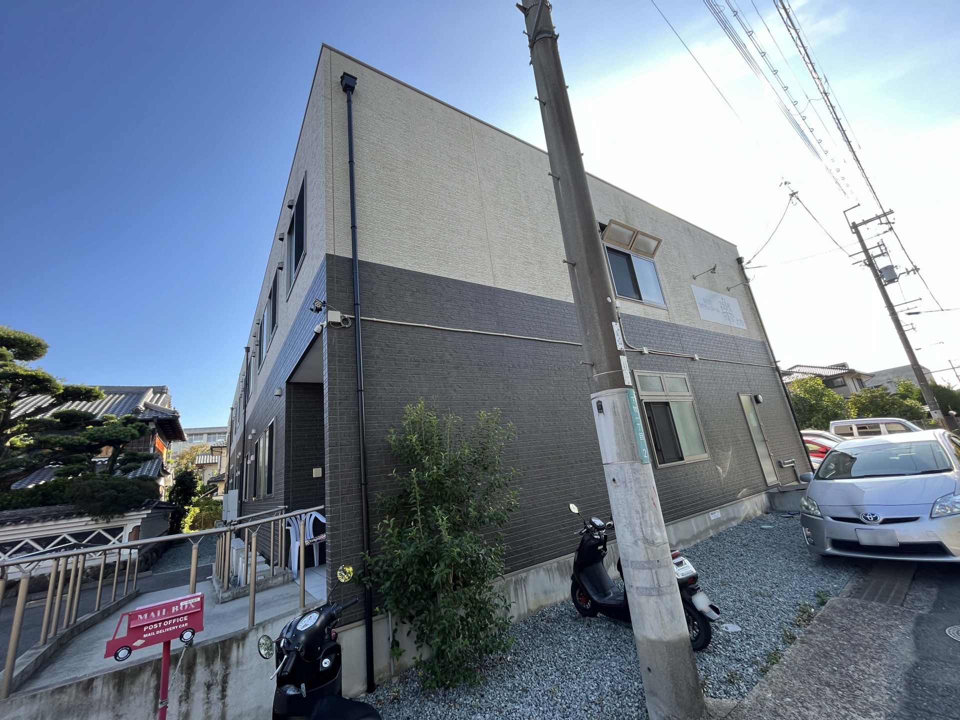 スロープのある建物