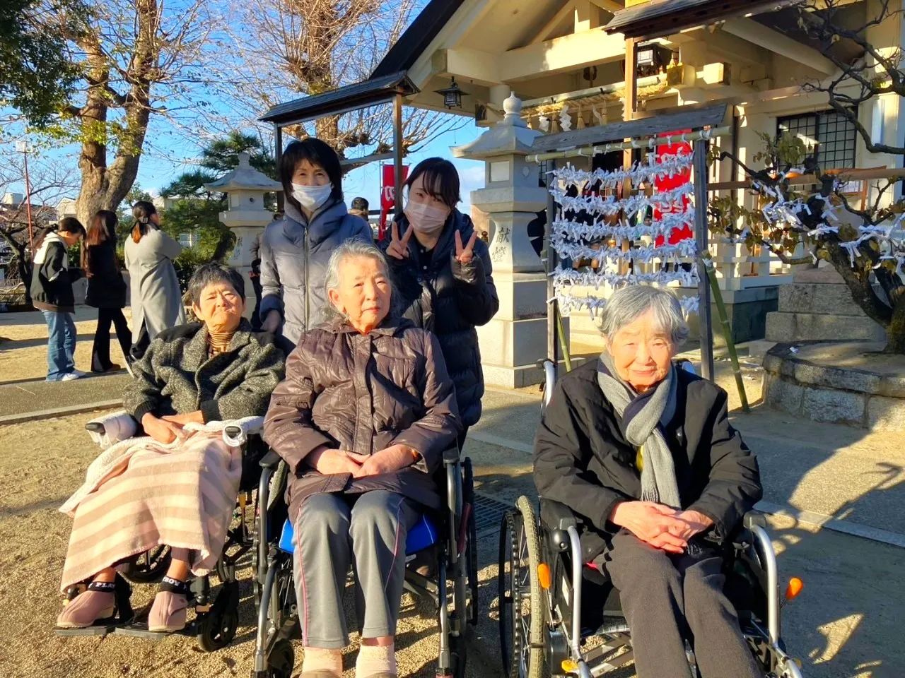 神社での楽しいひととき