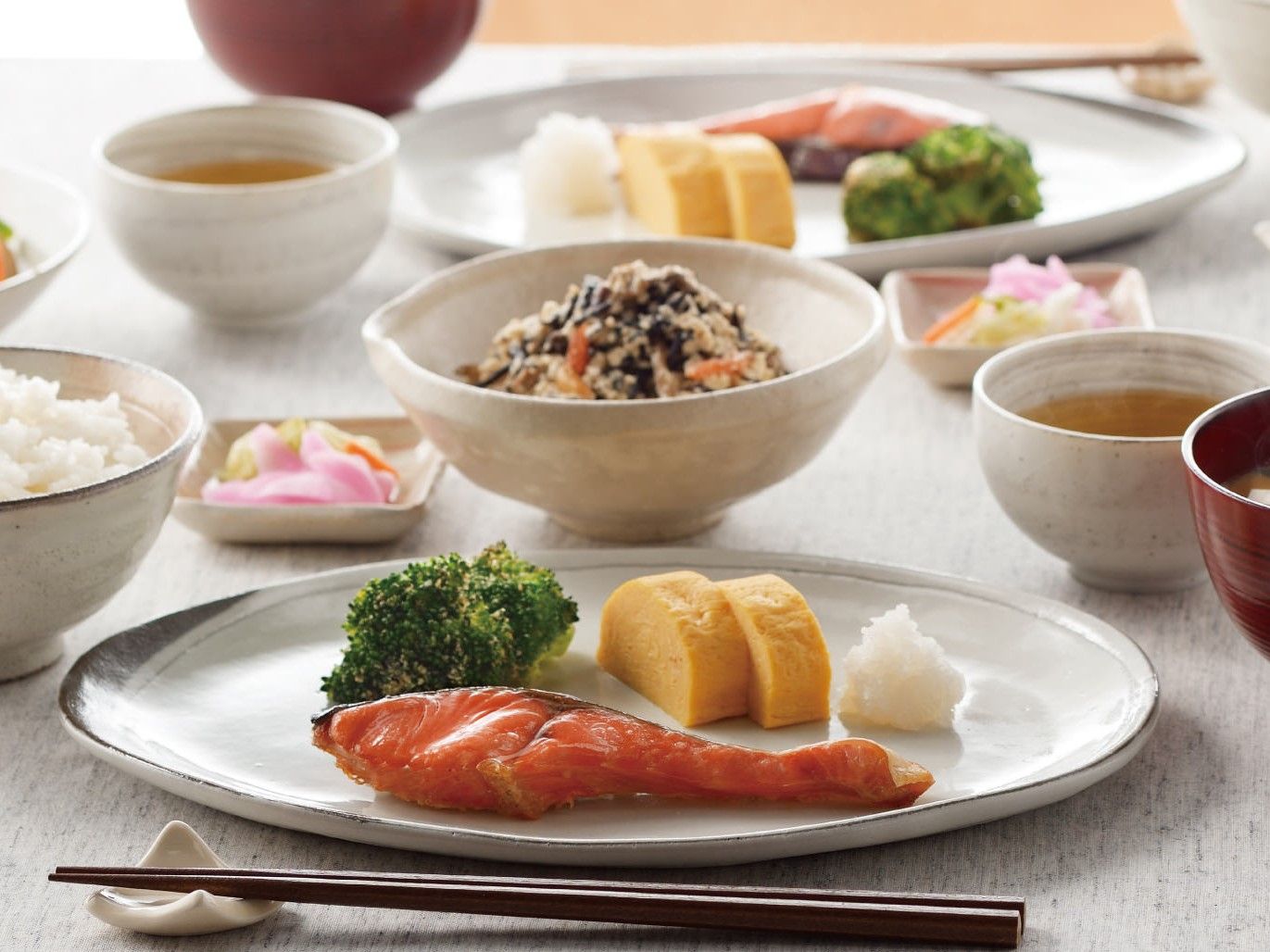 健康的な和食セット