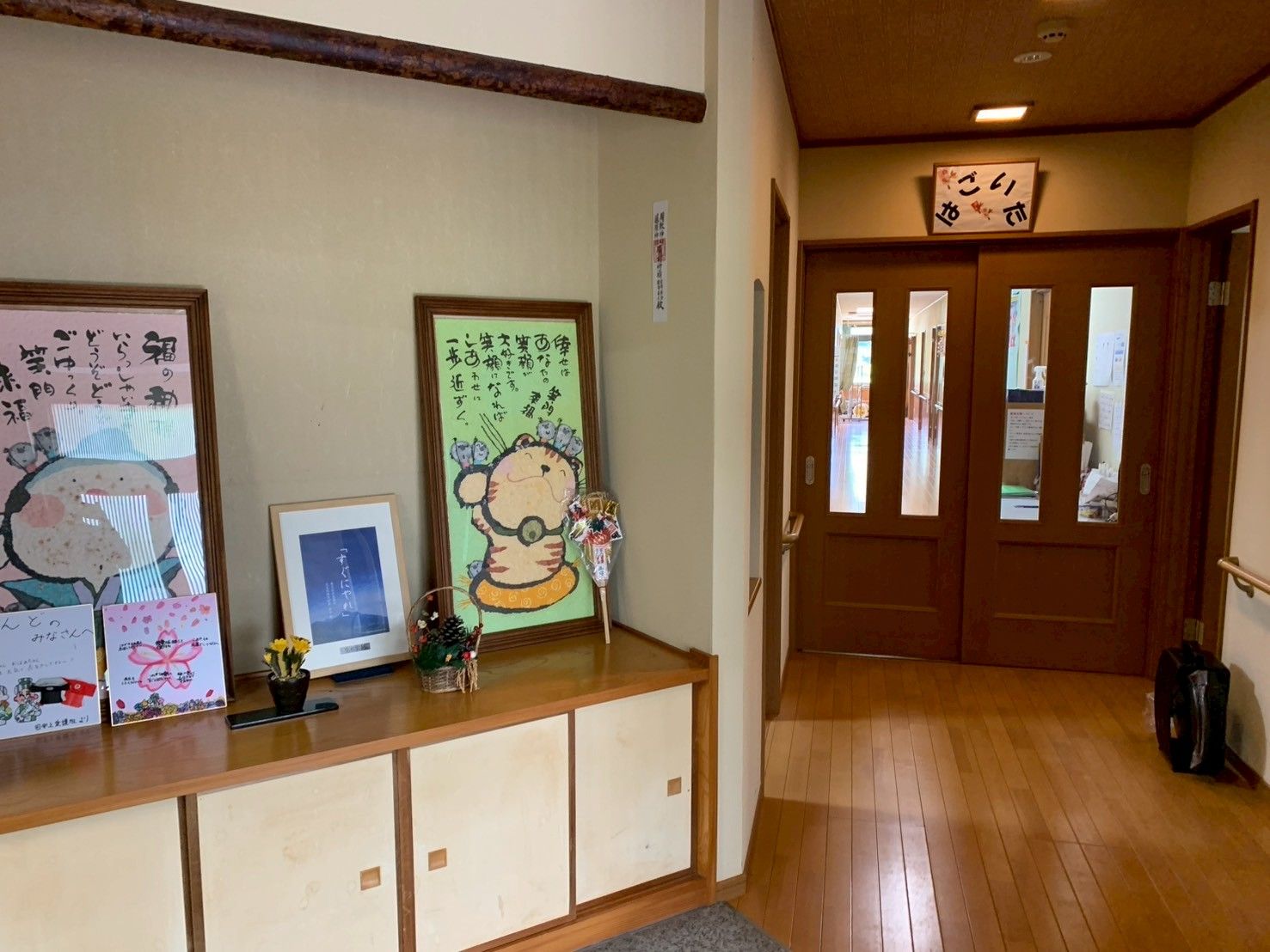 温かみのある廊下