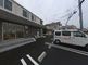 新しい居場所の正面玄関