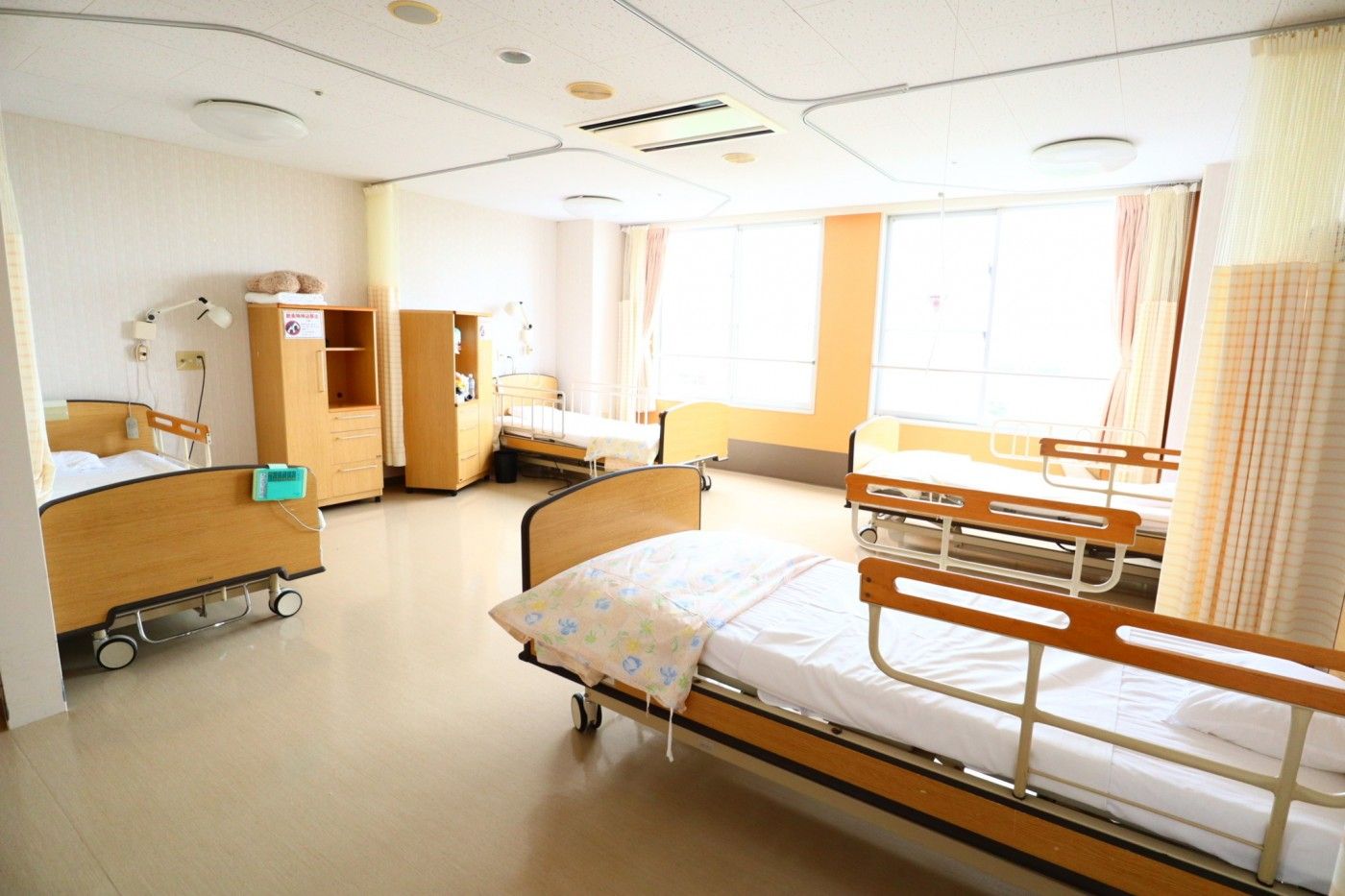 快適な個室の寝室