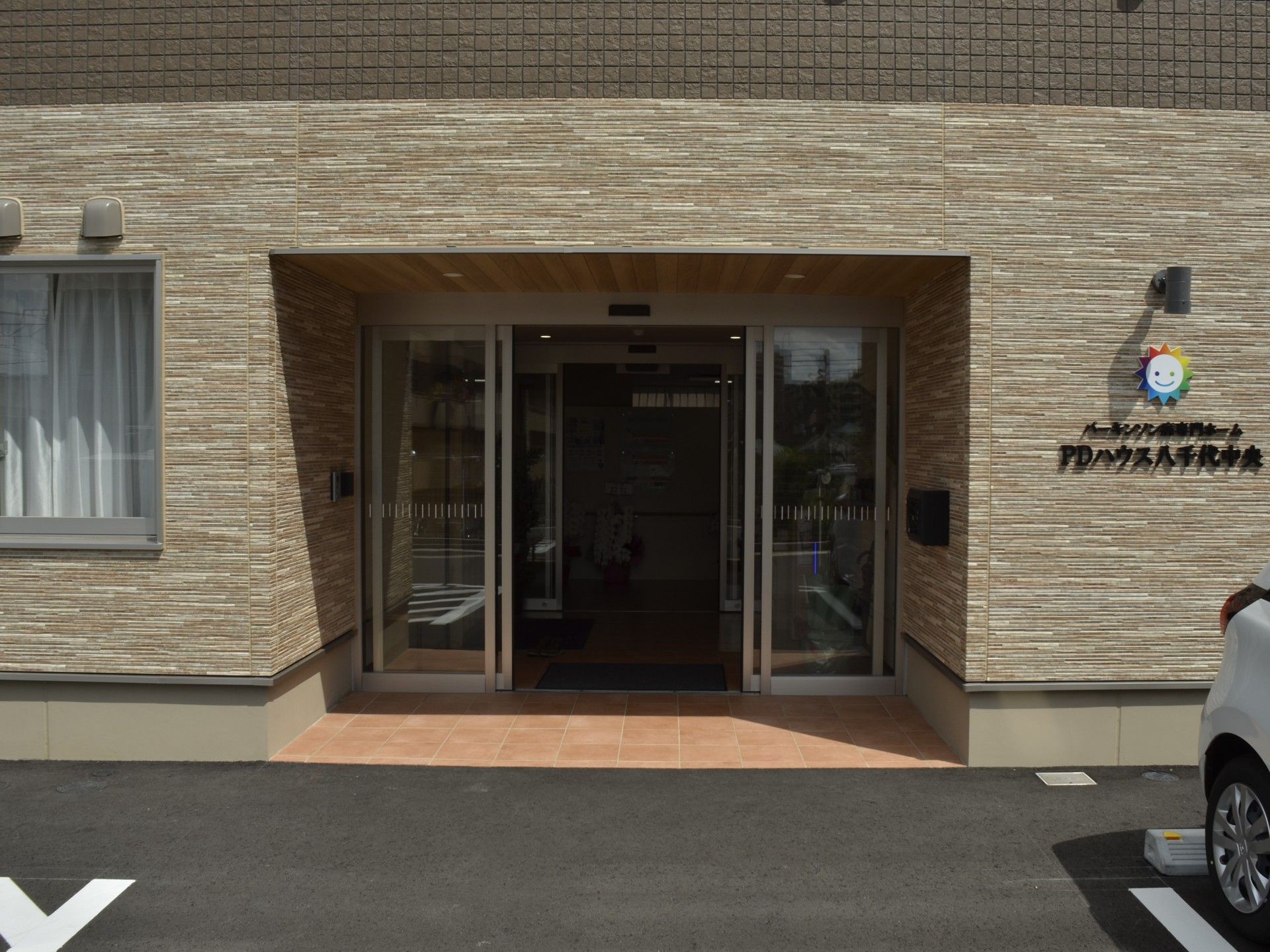 明るいエントランス