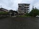 多世代が暮らす住宅風景