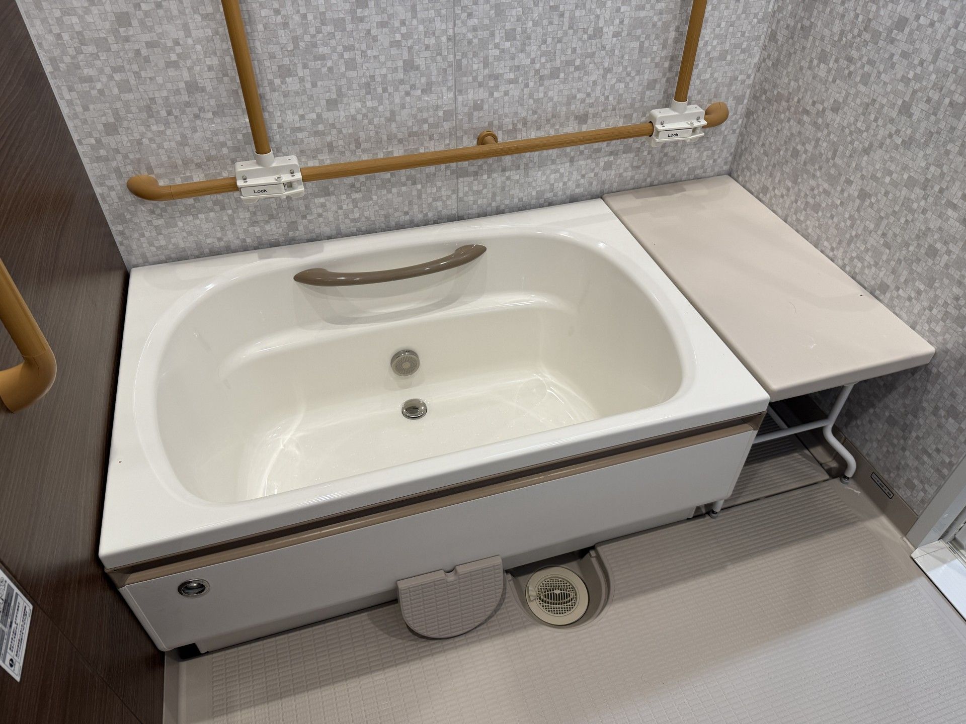 安全な浴槽設備