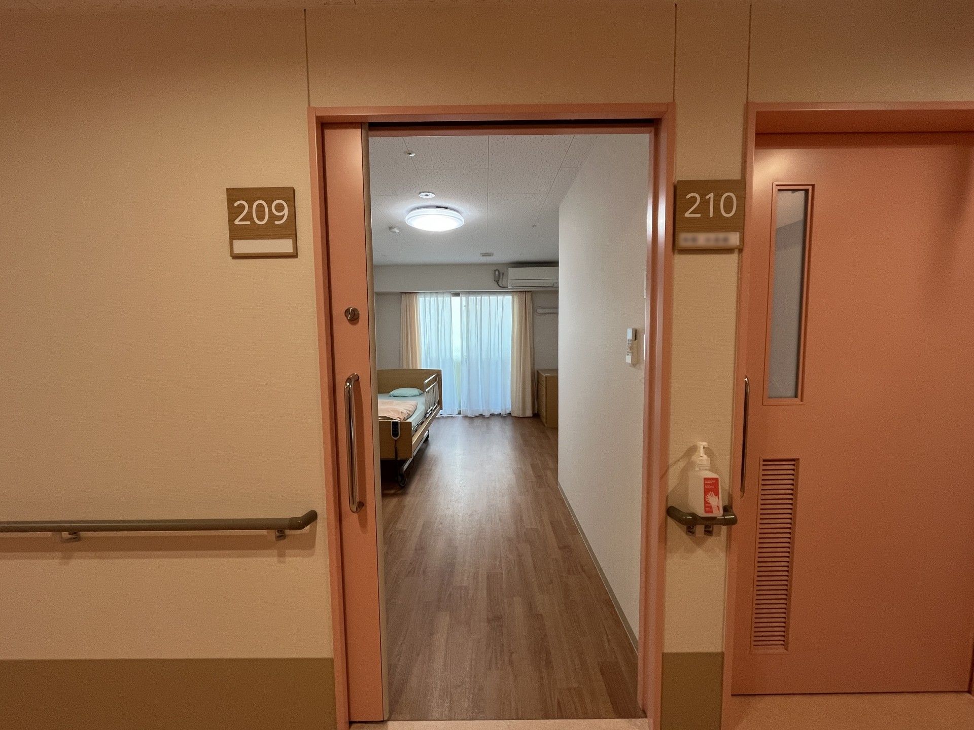 居室の入口