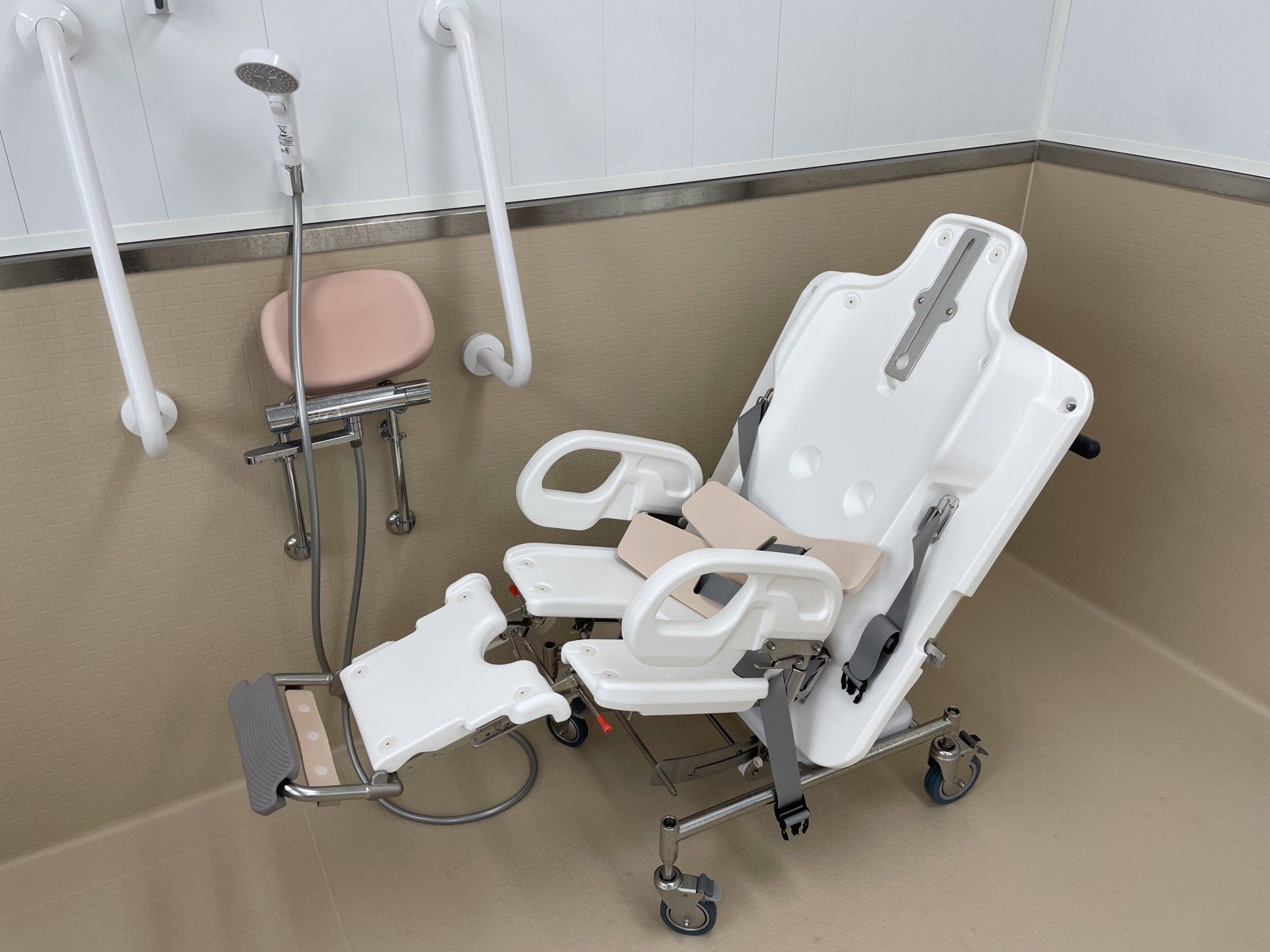安全な入浴用椅子