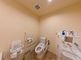 バリアフリー設計のトイレスペース