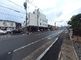 周辺の道路と建物
