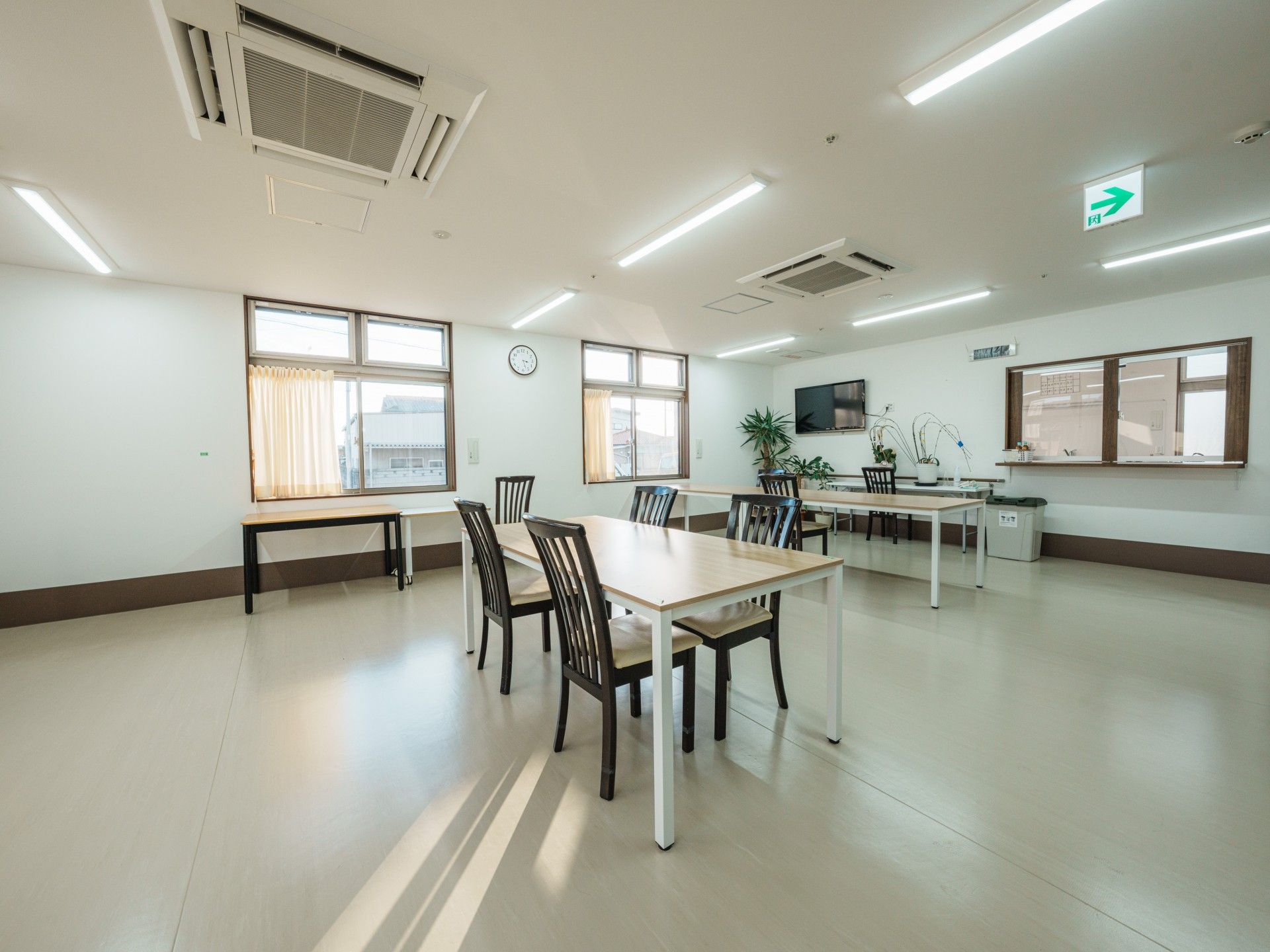 明るい共有スペース