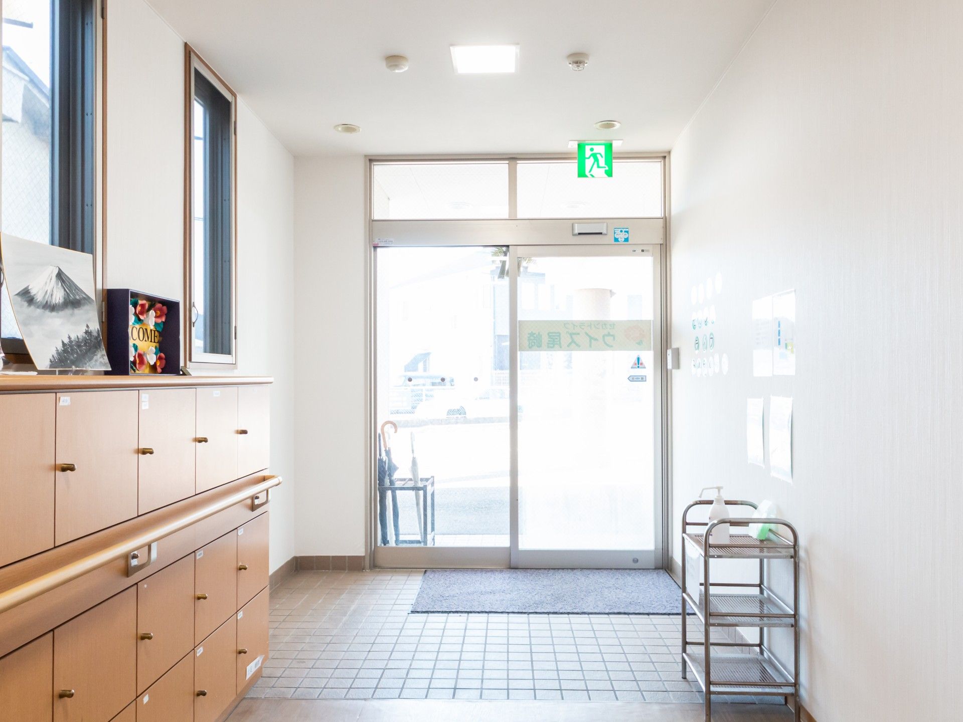 明るい玄関ホール