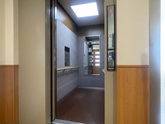 エレベーター