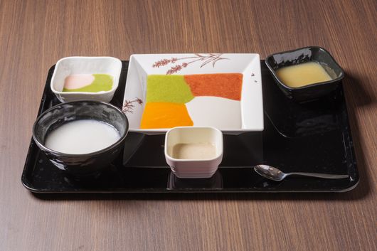 食事　ペースト食