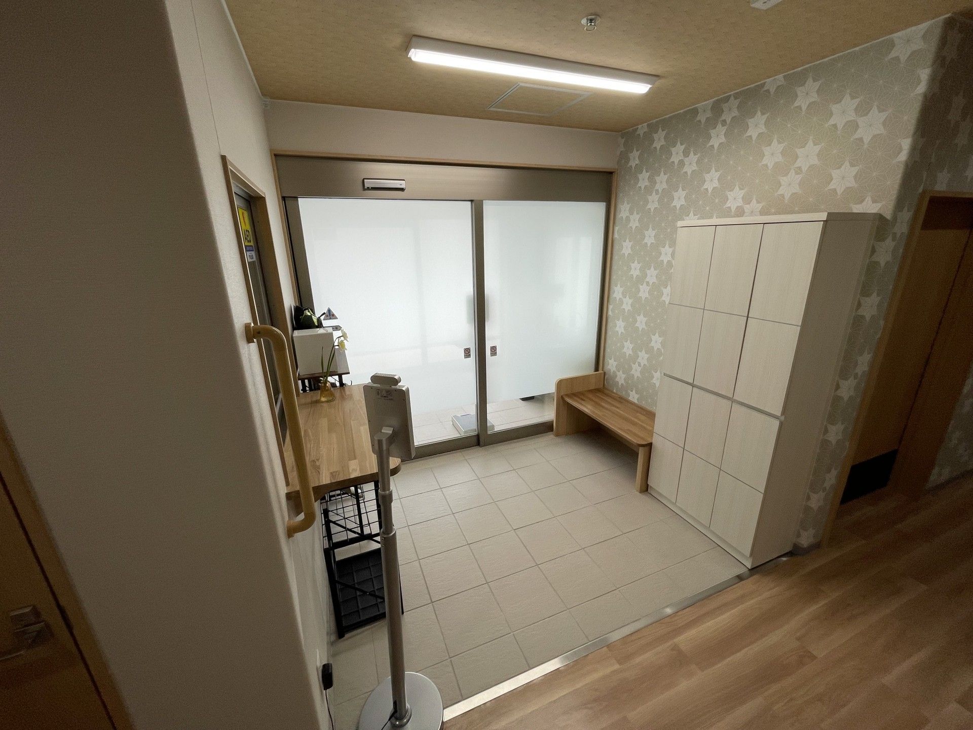 明るく広々としたエントランス