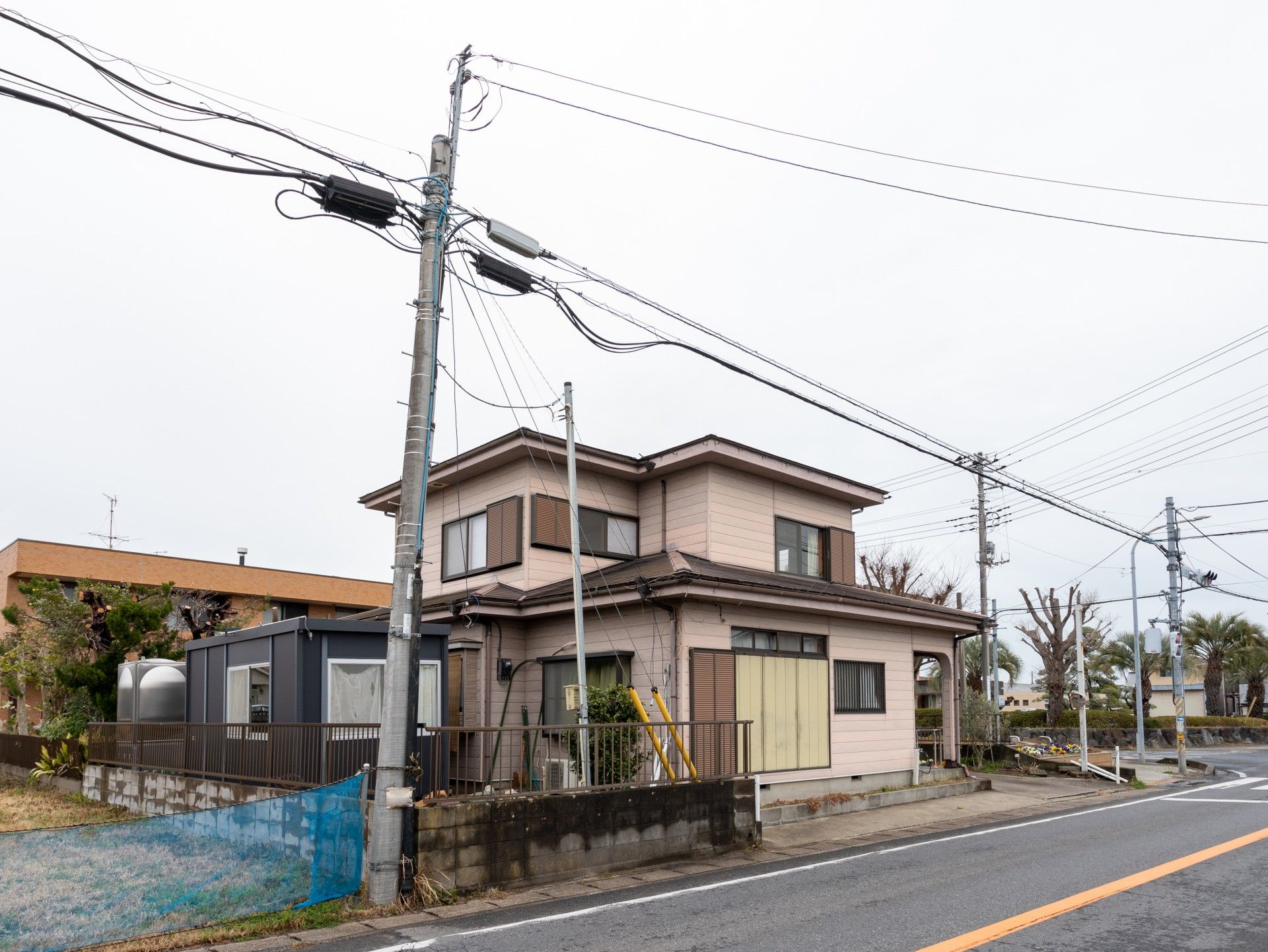 ゆったりとした住宅街の風景