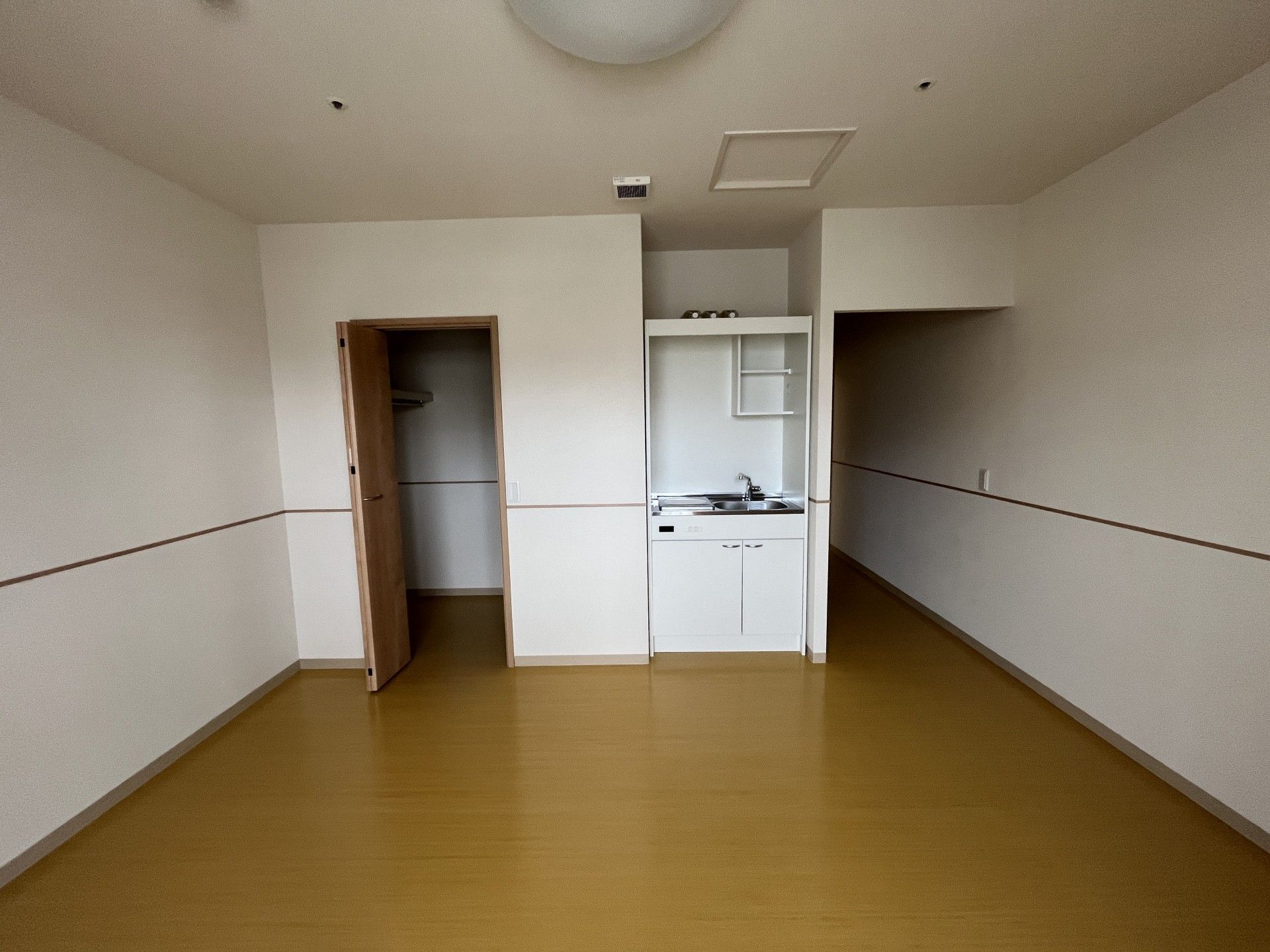 シンプルな居室