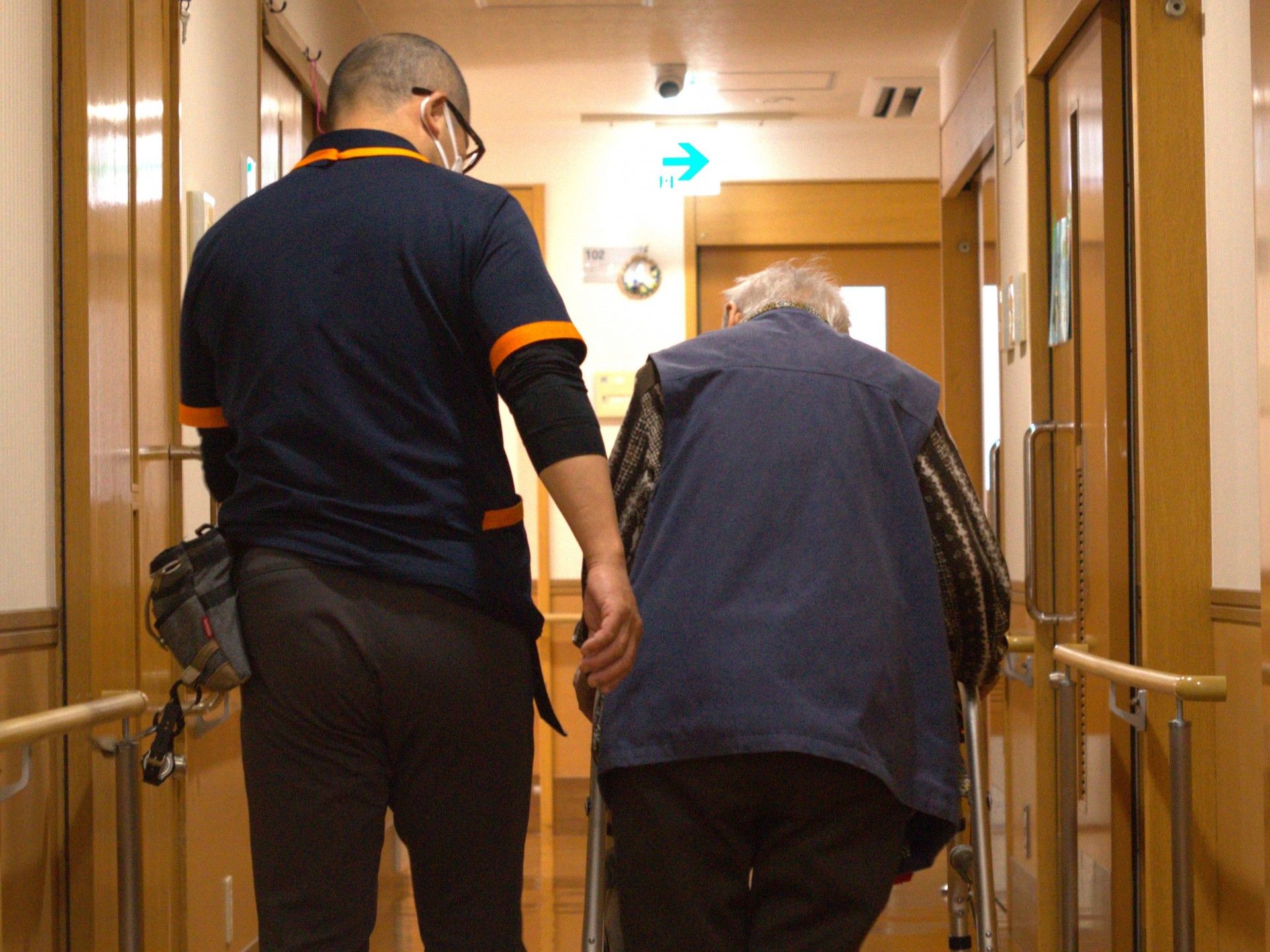 バリアフリー設計の浴室