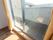日差しが入る明るい部屋