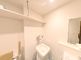 バリアフリー設計のトイレ空間