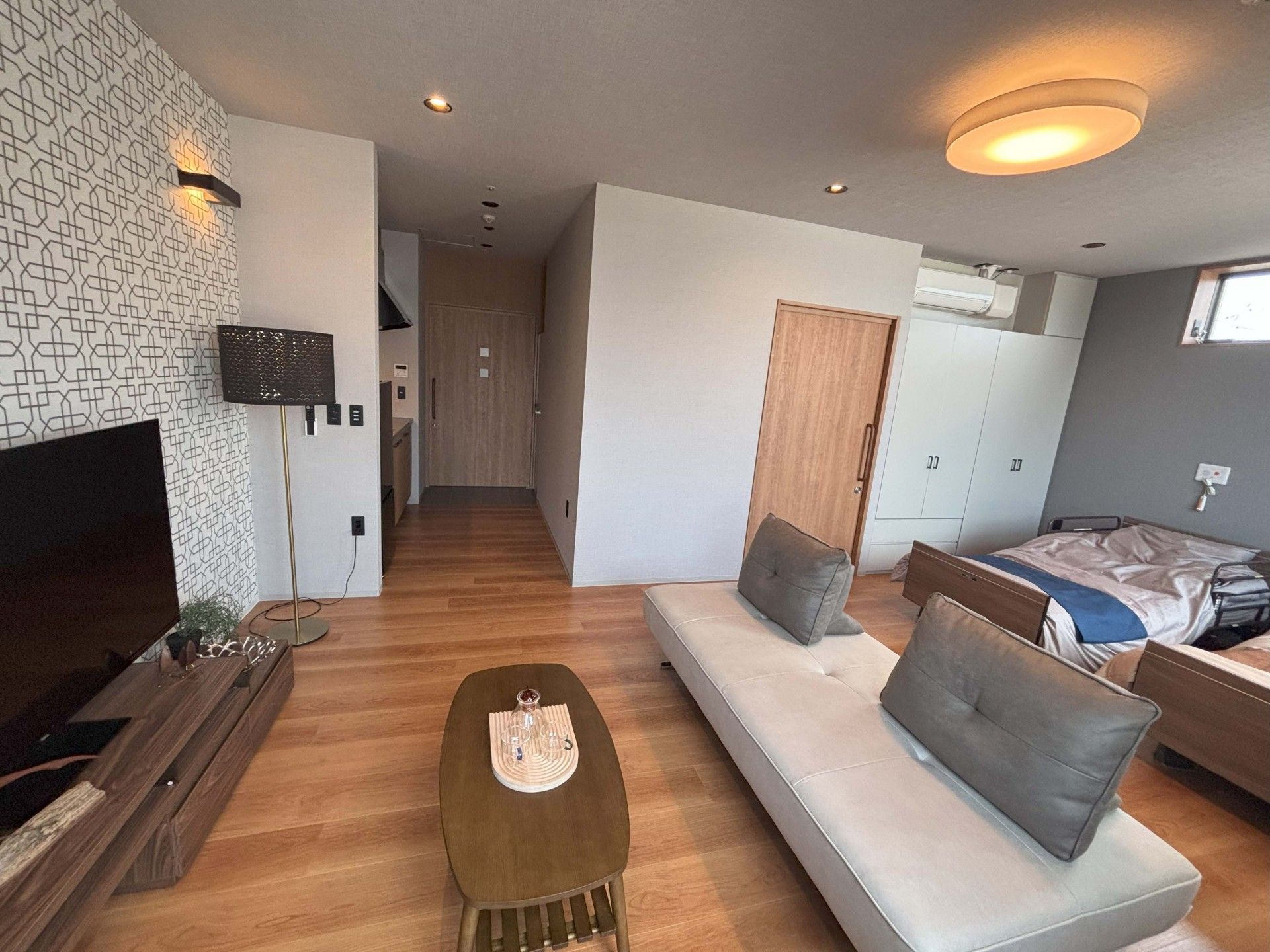 落ち着いた居室の様子