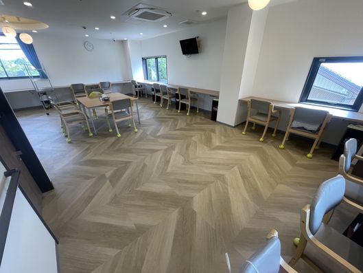 ラウンジ