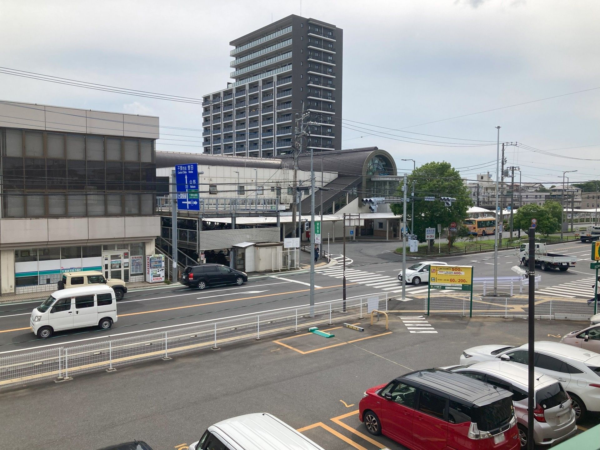 都市の交通風景
