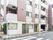 都会の落ち着いた建物