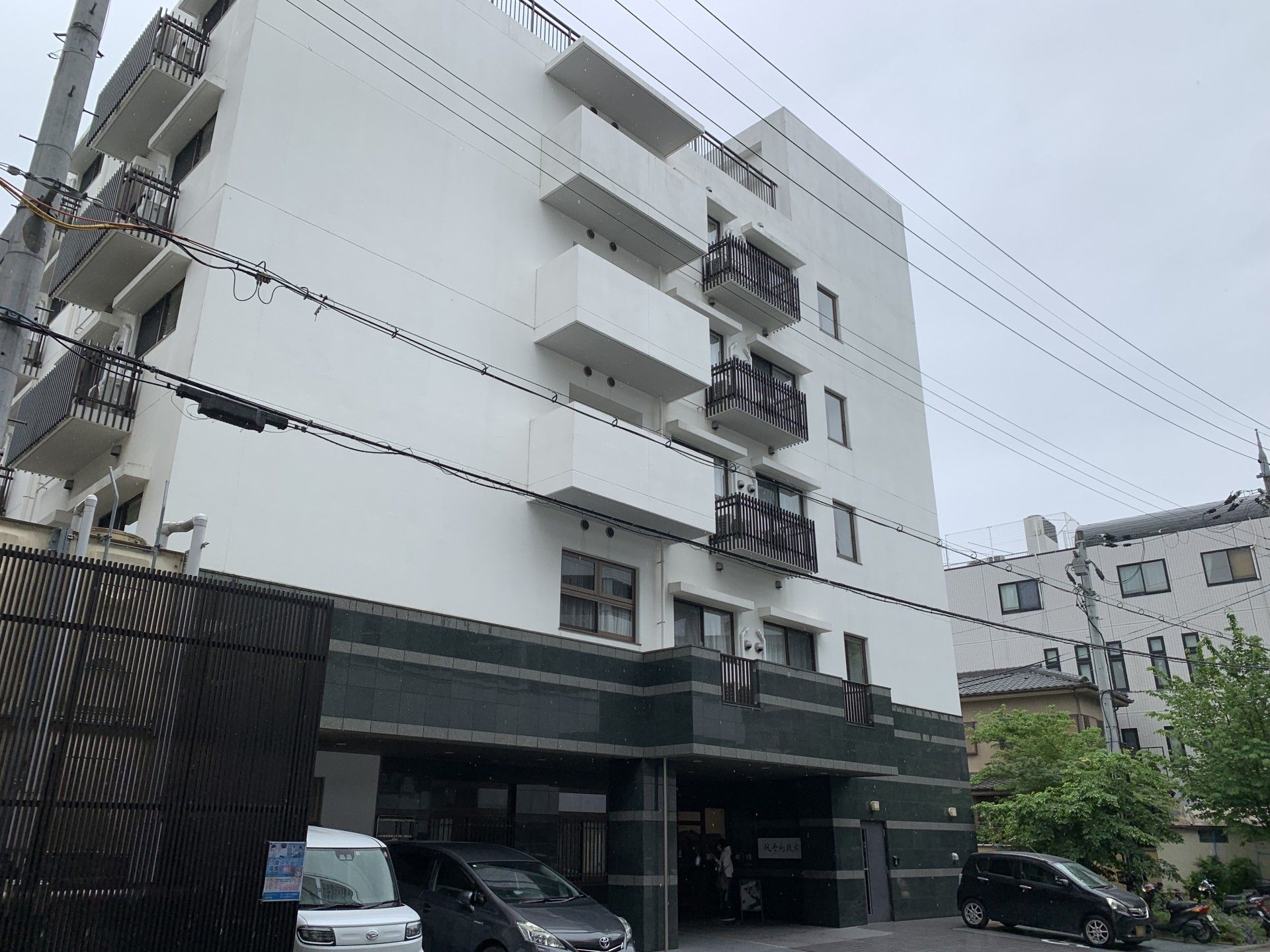 明るく広々とした居室