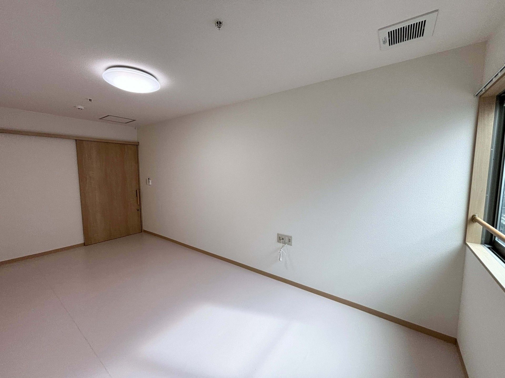 シンプルな個室