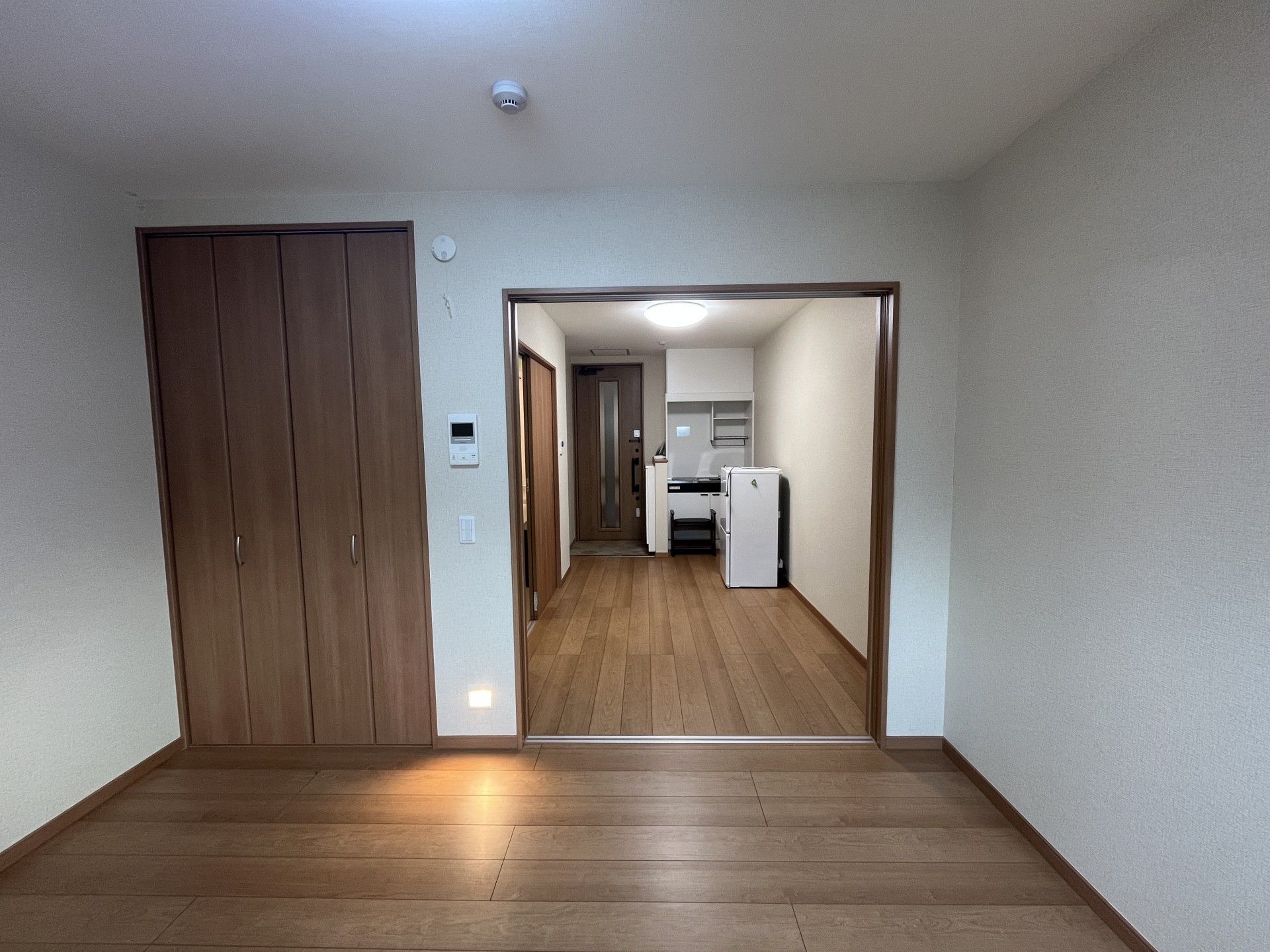 落ち着いた居室の一角