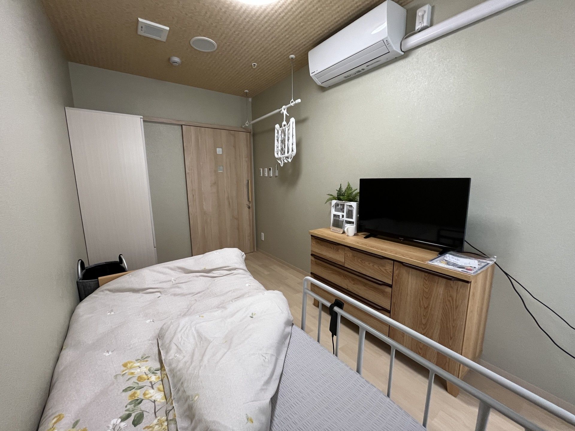 落ち着いた個室の様子