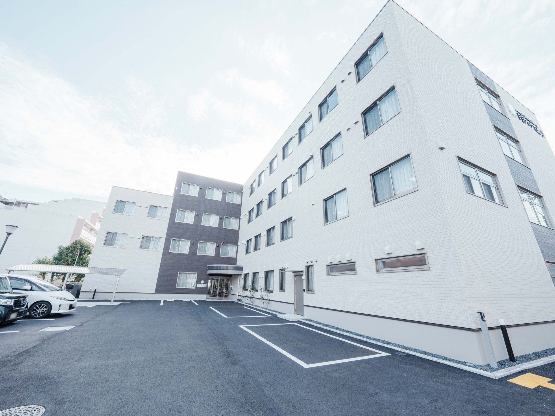 清潔感ある建物外観