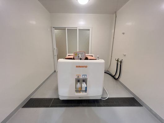 機械浴室