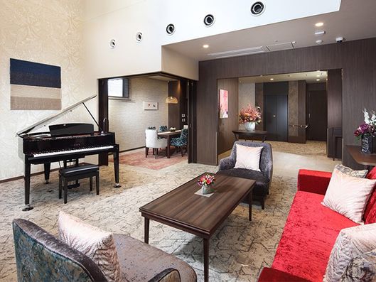 1F エントランスラウンジ