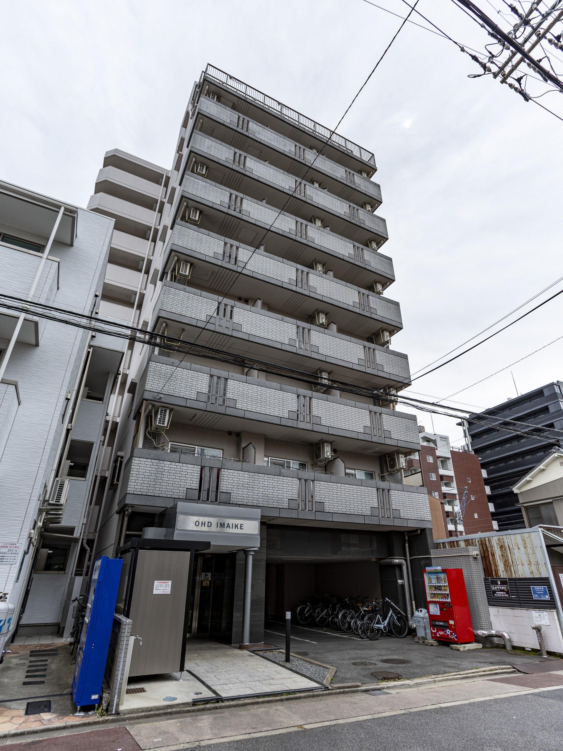 高層建物の外観