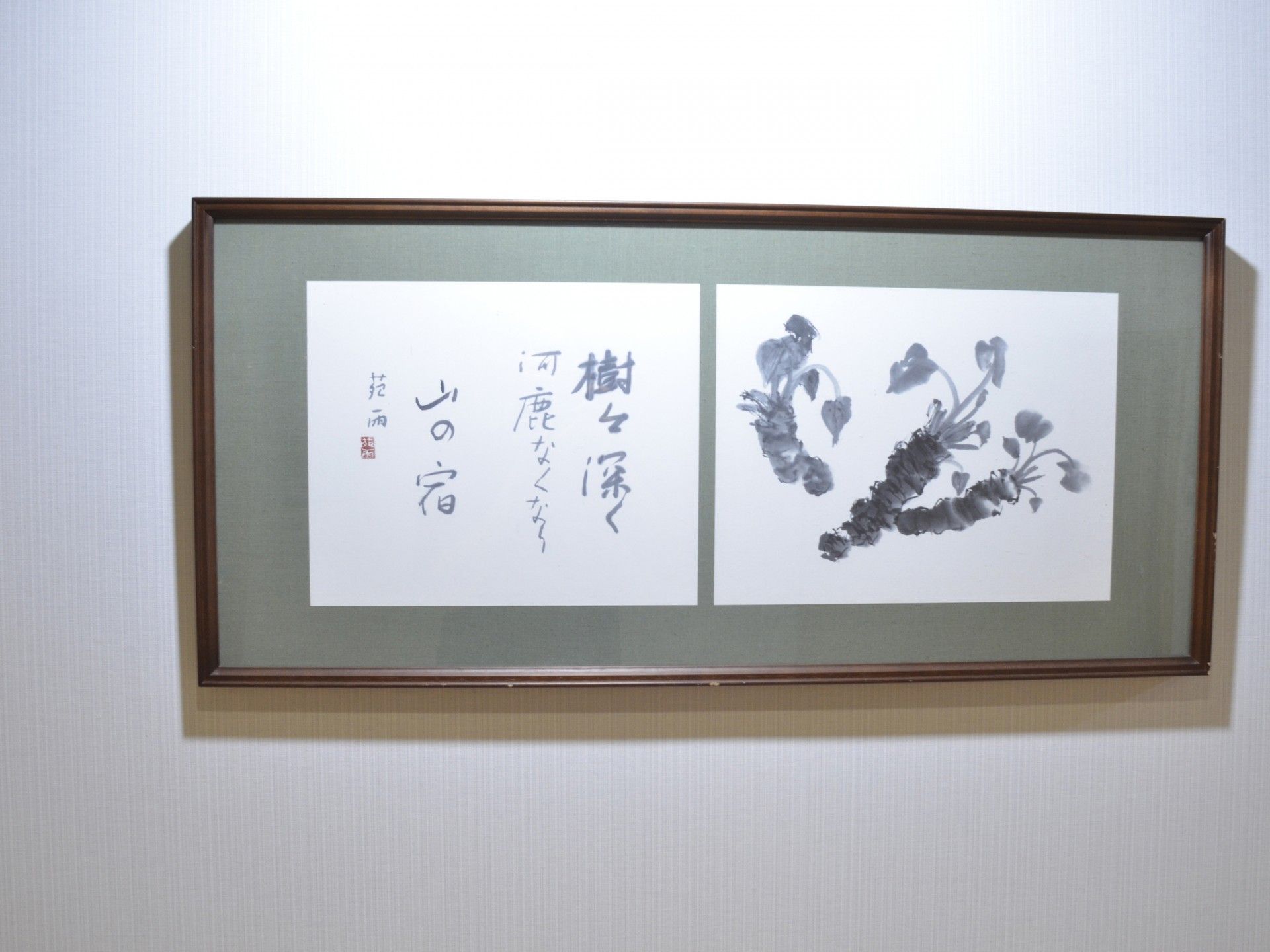 和の趣を感じる壁飾り